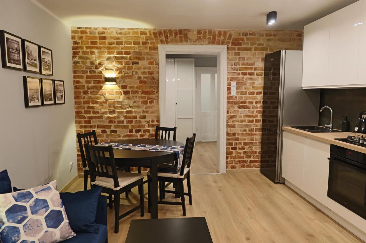 Amart Apartment Гданск Екстериор снимка