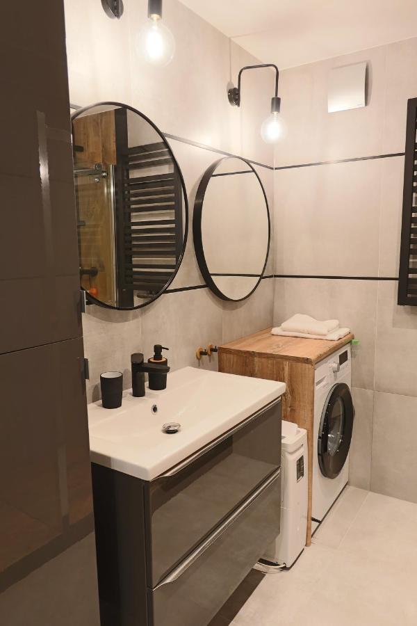 Amart Apartment Гданск Екстериор снимка